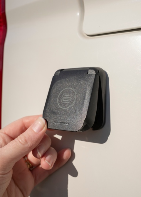 SC-V-USB-01 Gniazdo ładowania Dual USB-C, seria Ventura